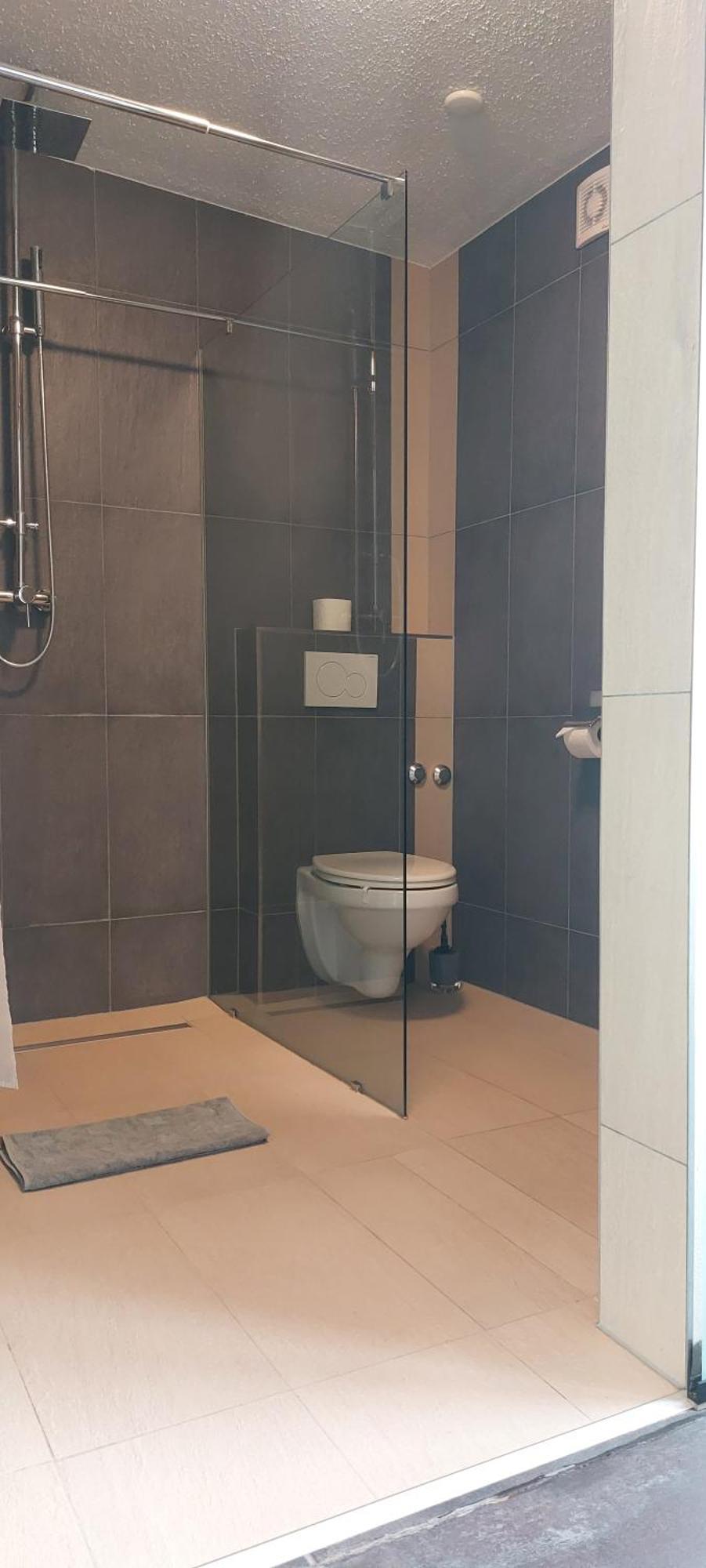 Hotel Belp Bern Airport Free Parking Екстериор снимка